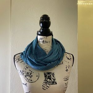 Ivivva by Lulu Village Chill Heather Scarf Wrap